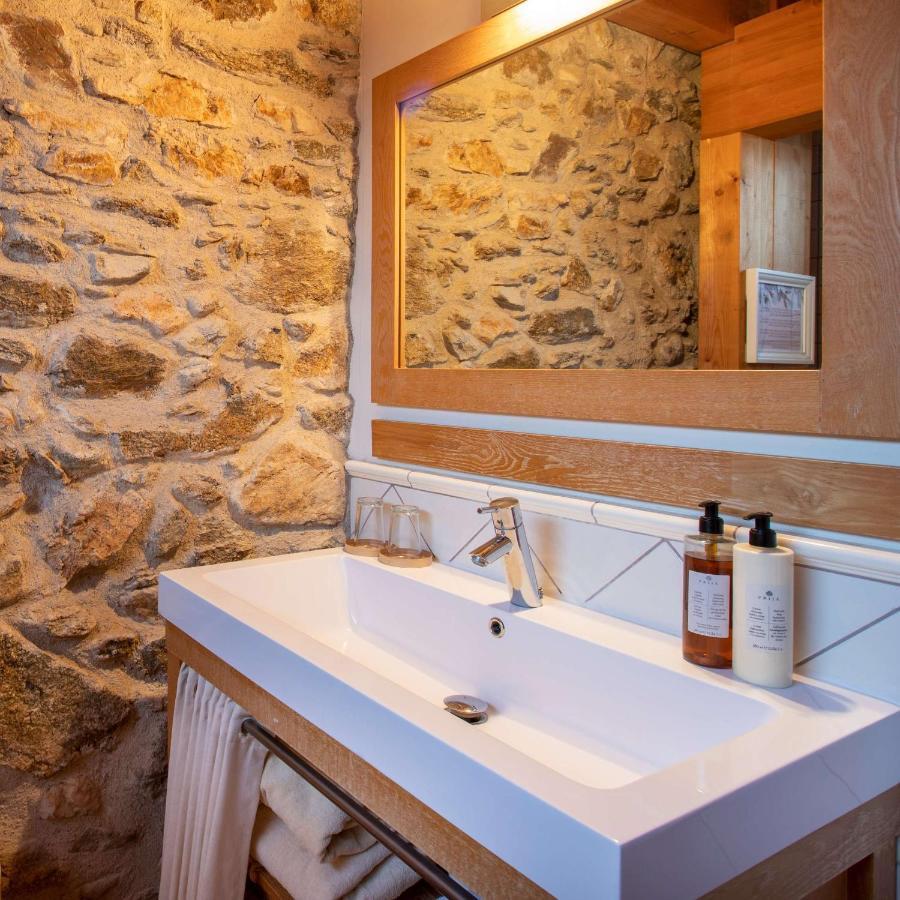 Hotel Boutique Niu De Sol - Designed For Adults Palau Saverdera ภายนอก รูปภาพ