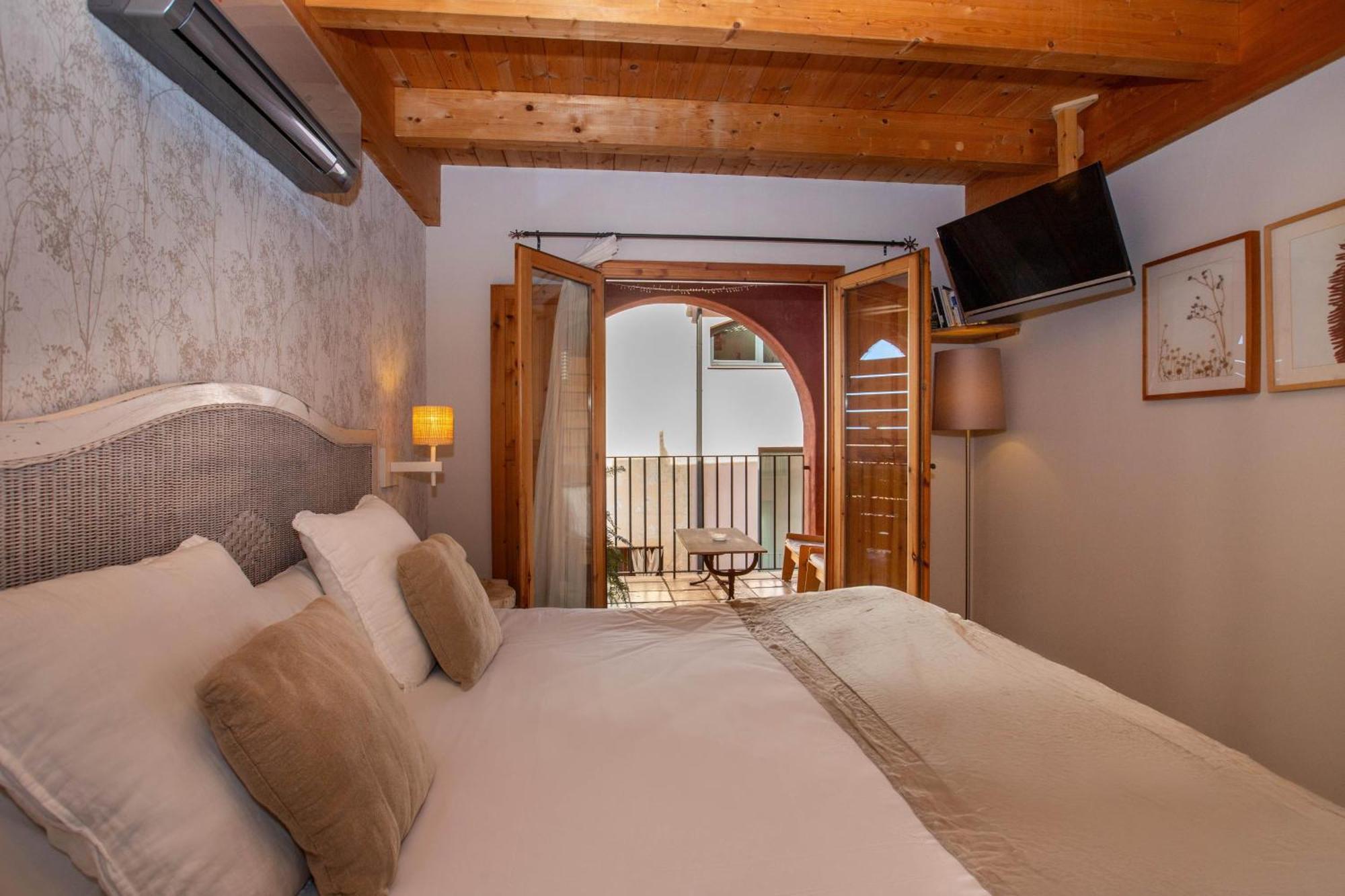 Hotel Boutique Niu De Sol - Designed For Adults Palau Saverdera ภายนอก รูปภาพ